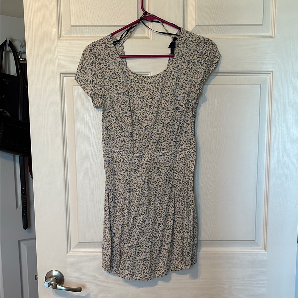 Forever 21 Blue Floral Mini Dress